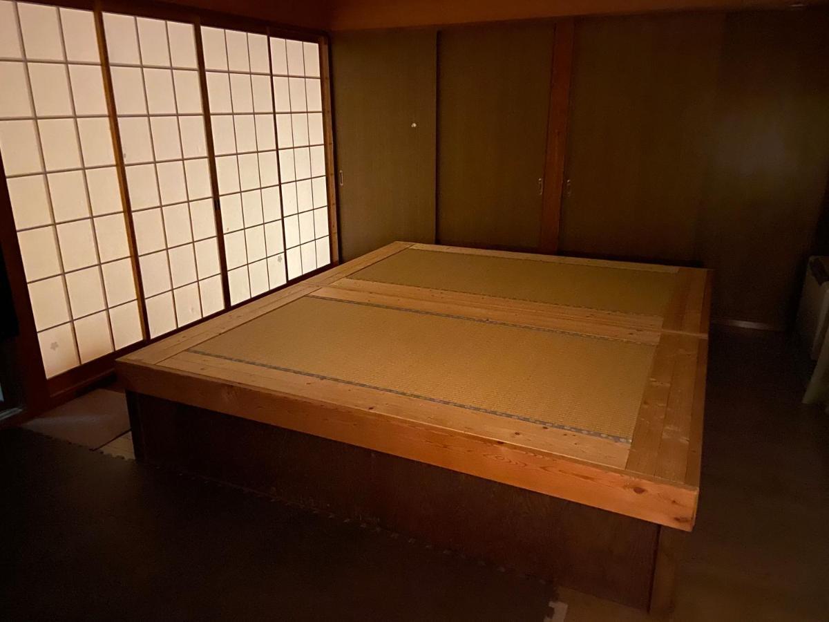 Отель Takayama Ninja House Экстерьер фото
