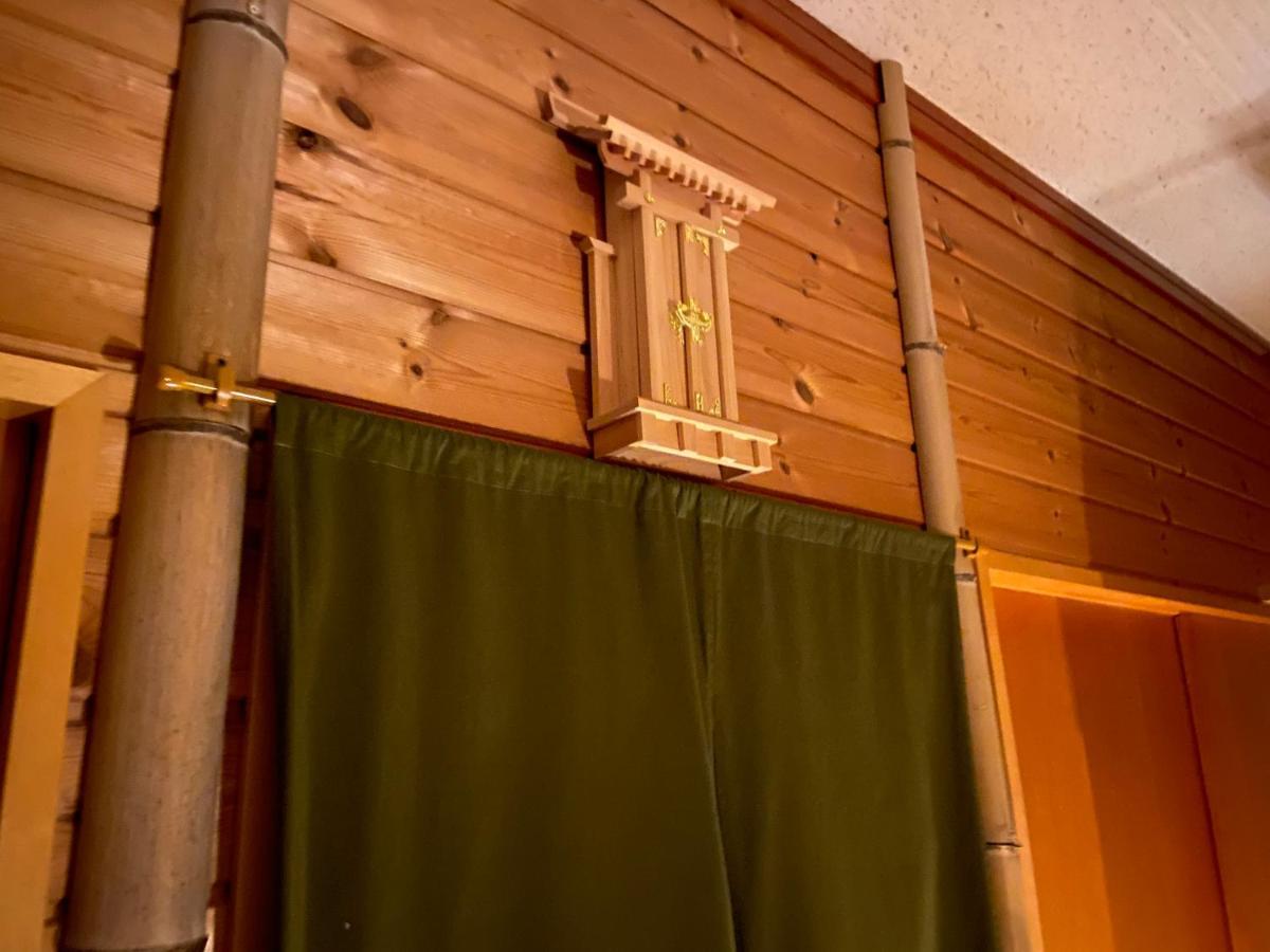 Отель Takayama Ninja House Экстерьер фото